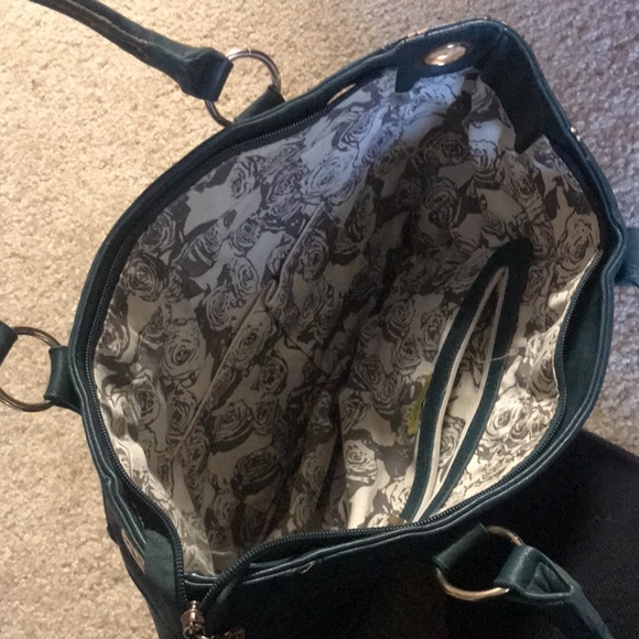 SEGUE PRE-OWNED LARGE BAG GREEN WITH GEMS VEGAN LEATHER TASSELS - Picture 7 of 7